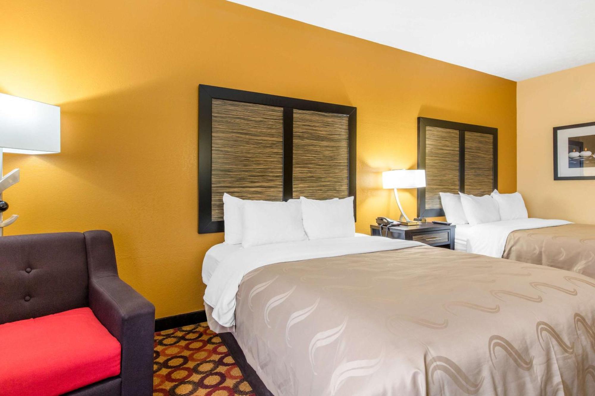 Quality Inn & Suites Montgomery East Carmichael Rd Extérieur photo